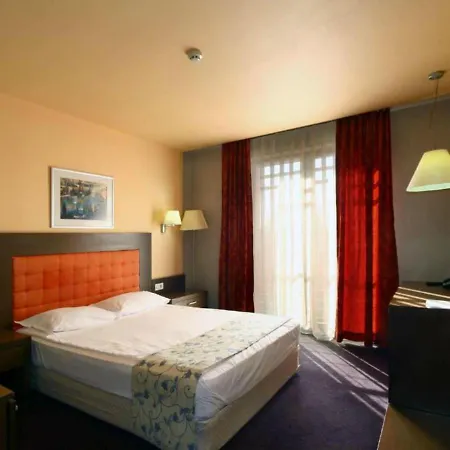 Park Romantica סבילנגראד